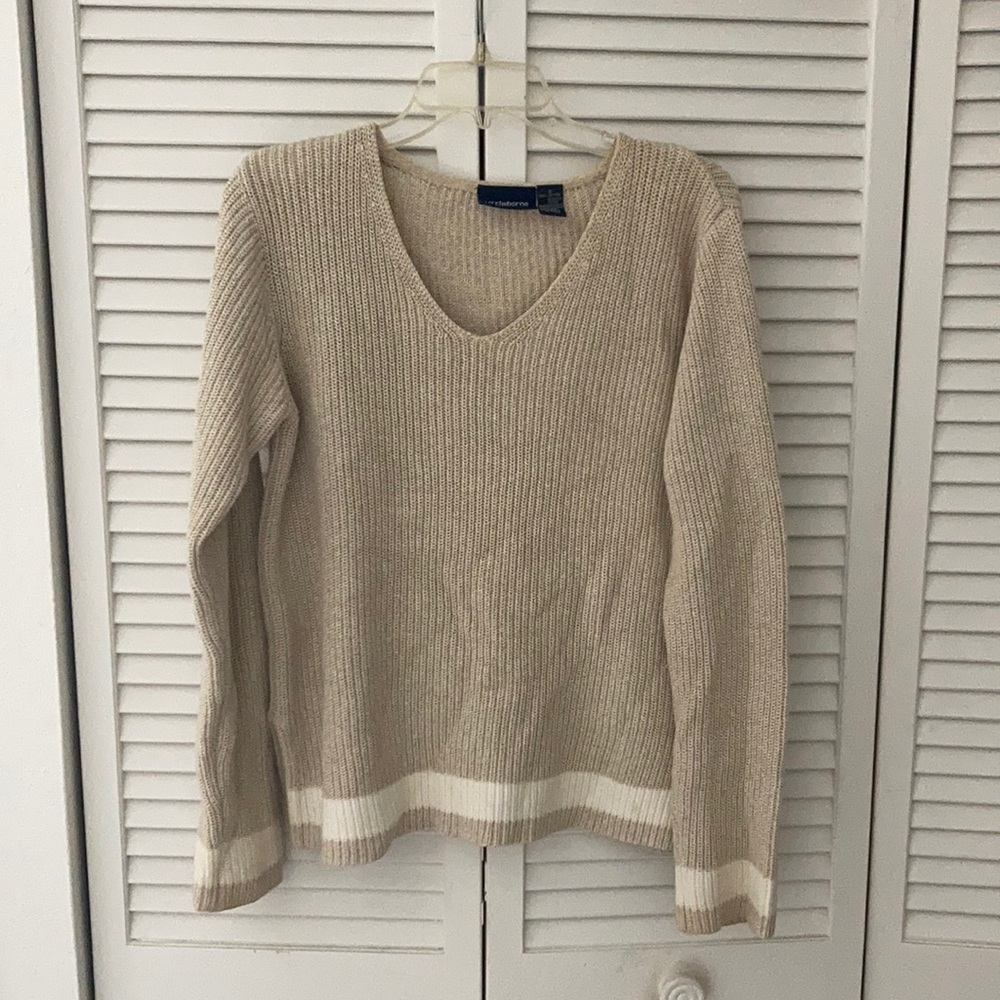 Liz Claiborne knitted sweater